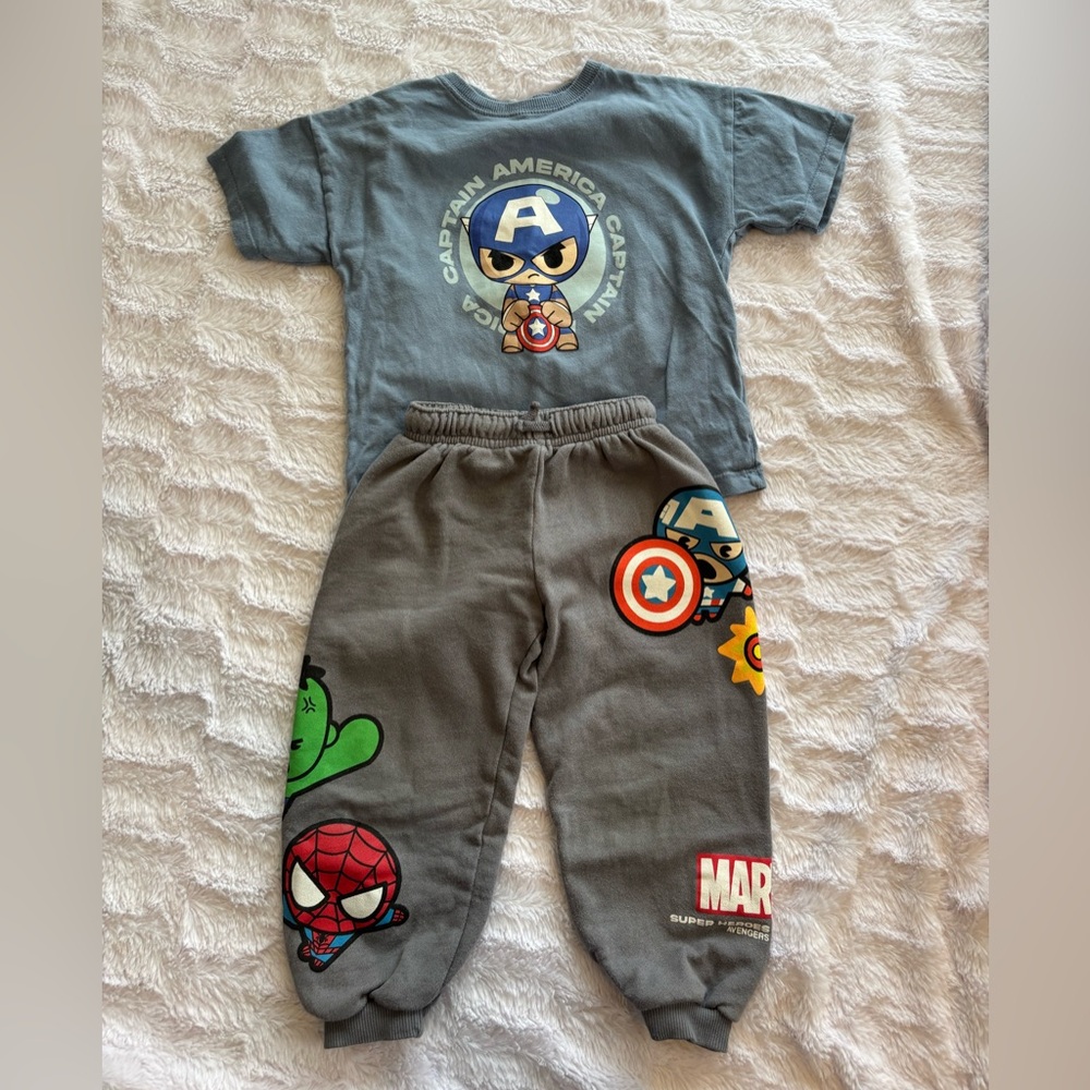 Marvel Captain America Blue and Gray Outfit